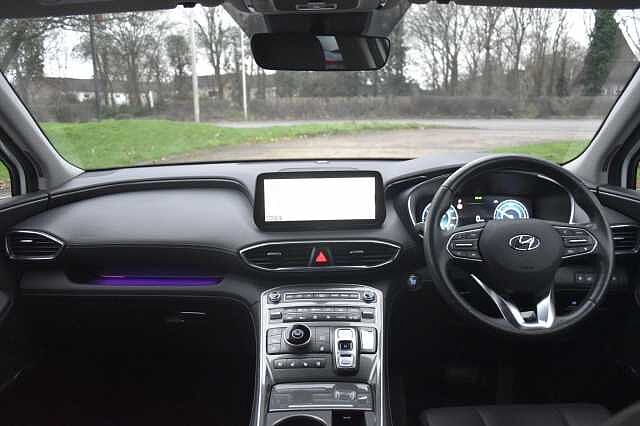 Hyundai SANTA FE 1.6 TGDi Hybrid Ultimate 5dr Auto White