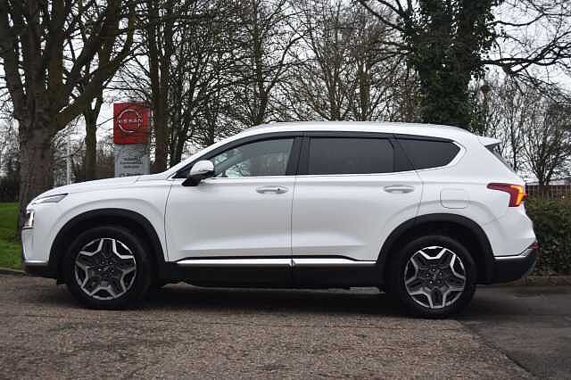Hyundai SANTA FE 1.6 TGDi Hybrid Ultimate 5dr Auto White