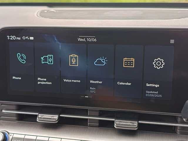 Hyundai KONA 1.6 Hybrid 129 Ultimate 5dr DCT Black