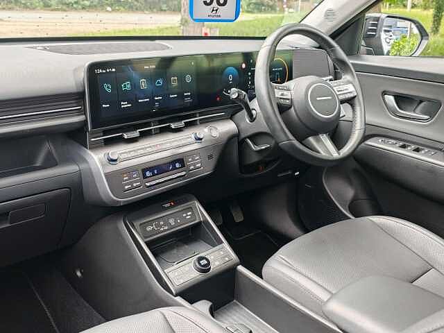 Hyundai KONA 1.6 Hybrid 129 Ultimate 5dr DCT Black