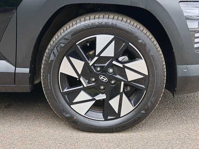 Hyundai KONA 1.6 Hybrid 129 Ultimate 5dr DCT Black
