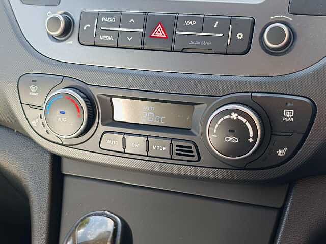 Hyundai I10 1.2 Premium SE 5dr Auto Black