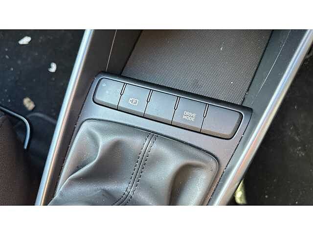 Hyundai I20 I20 1.0T GDi Advance [Nav] 5dr Lumen Gray