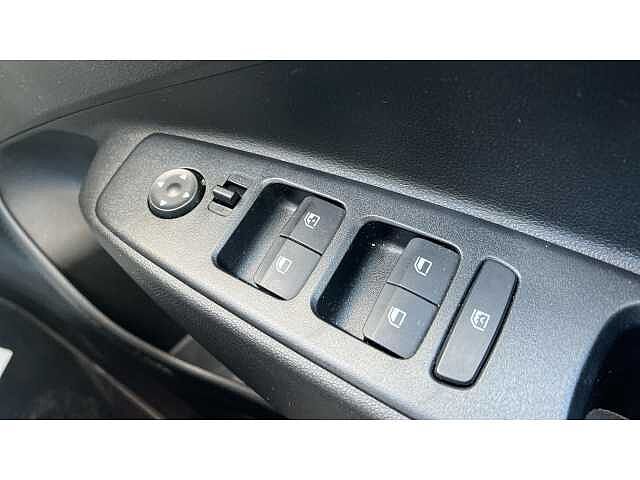 Hyundai i10 I10 1.2 MPi Premium 5dr Auto