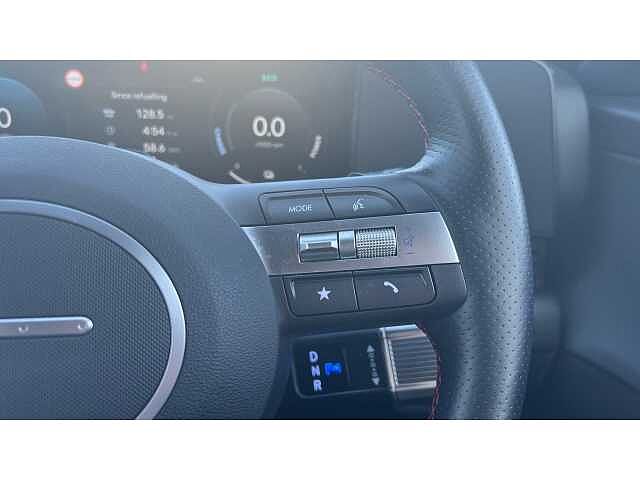 Hyundai KONA KONA 1.6 Hybrid 129 N Line S 5dr DCT Red