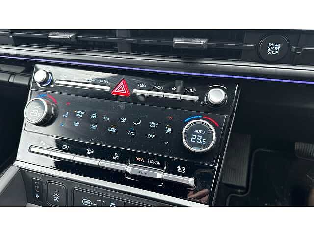 Hyundai SANTA FE Santa FE 7st 1.6TGDi Phev Cligpy AU 4WD Olive Green