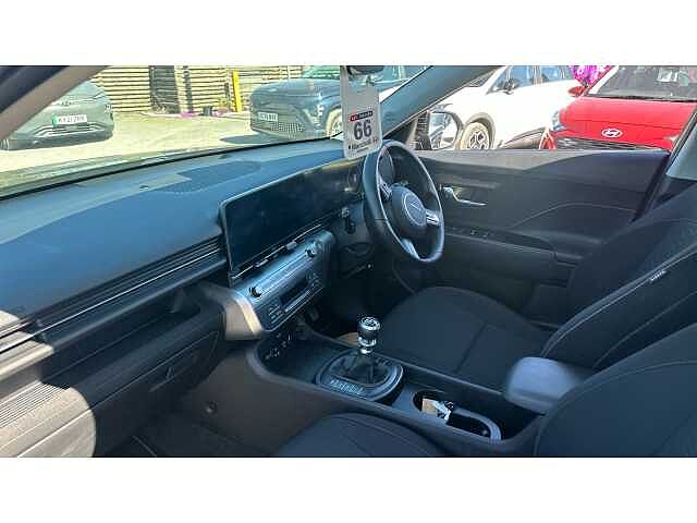 Hyundai KONA KONA 1.6T 138 Advance 5dr Black