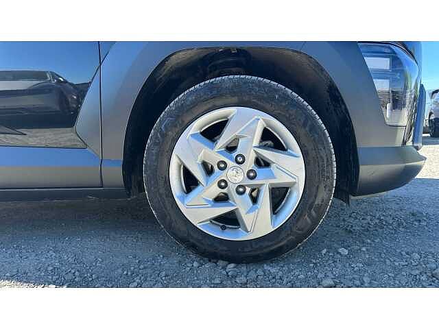 Hyundai KONA KONA 1.6T 138 Advance 5dr Black
