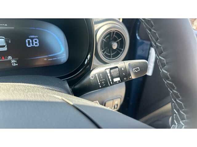 Hyundai I10 i10 5Dr HAT 1.0 MPi 67ps Advance AU Vibrant Blue