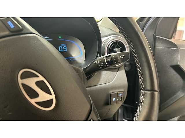 Hyundai I10 I10 1.0 MPi Premium 5dr Auto BLUE