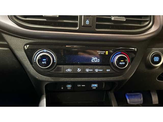 Hyundai I10 I10 1.0 MPi Premium 5dr Auto BLUE