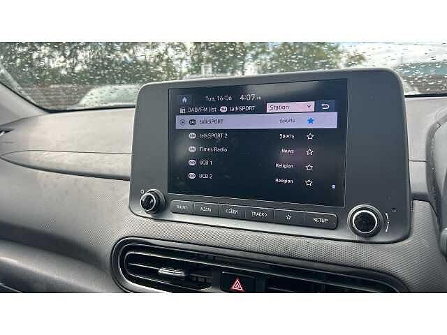 Hyundai KONA KONA 1.6 GDi Hybrid SE Connect 5dr DCT Grey