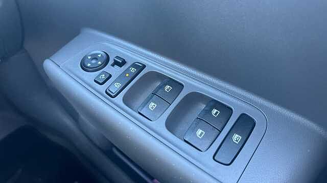 Hyundai Inster Inster 5Dr HAT 85kW Cross 49kWh