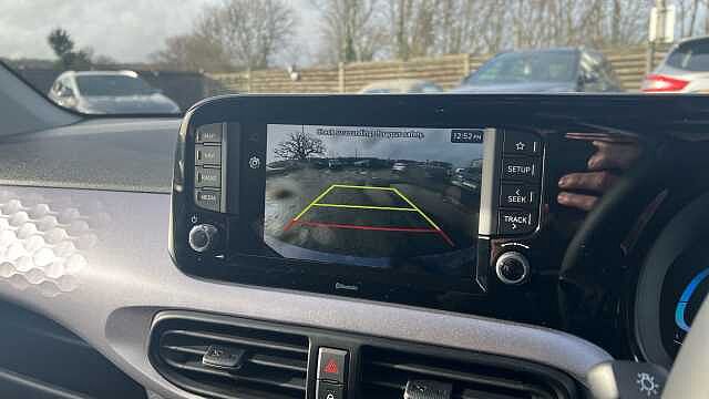 Hyundai i10 i10 5Dr HAT 1.2 MPi 79ps Premium NAV AU