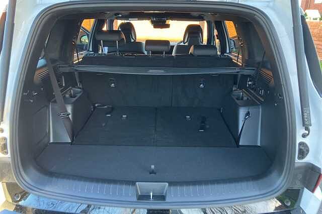 Hyundai SANTA FE CALLIGRAPHY White