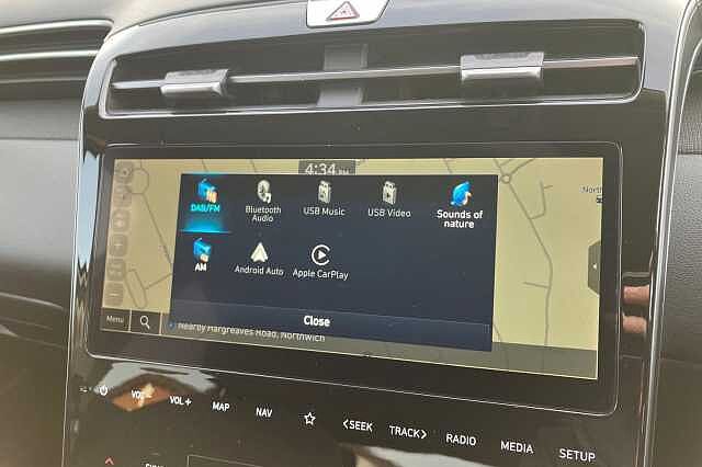 Hyundai TUCSON T-GDI PREMIUM White