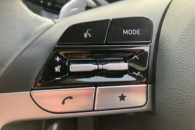 Hyundai TUCSON T-GDI PREMIUM White