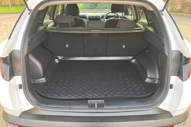 Hyundai TUCSON T-GDI PREMIUM White