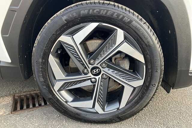 Hyundai TUCSON T-GDI PREMIUM White