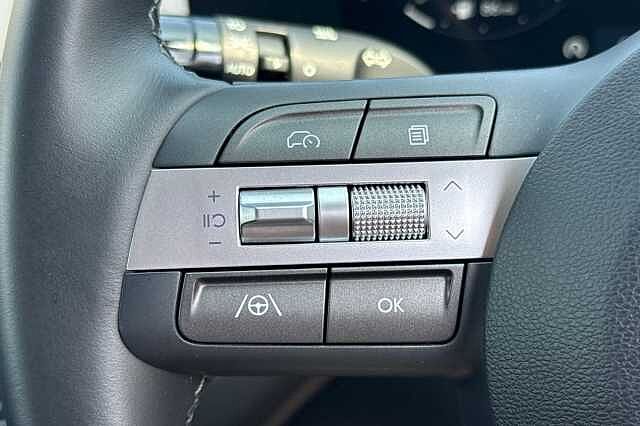 Hyundai KONA ADVANCE Green