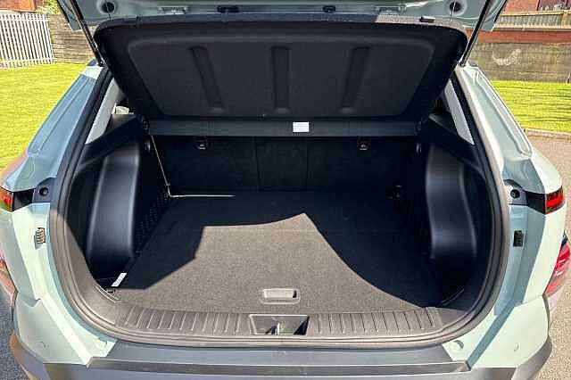 Hyundai KONA ADVANCE Green