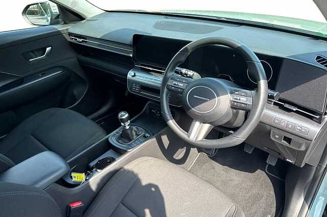 Hyundai KONA ADVANCE Green