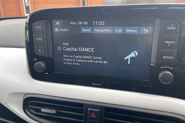 Hyundai I10 MPI PREMIUM Red