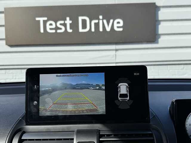 Hyundai INSTER 85kW 02 49kWh 5dr Auto White