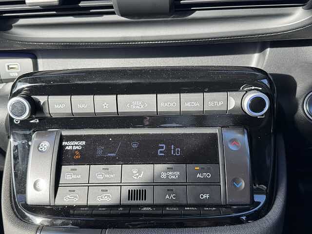 Hyundai INSTER 85kW 02 49kWh 5dr Auto White