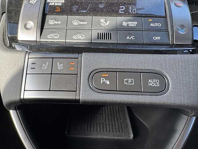 Hyundai INSTER 85kW 02 49kWh 5dr Auto White