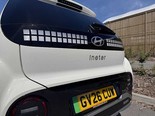 Hyundai INSTER 85kW 02 49kWh 5dr Auto Beige