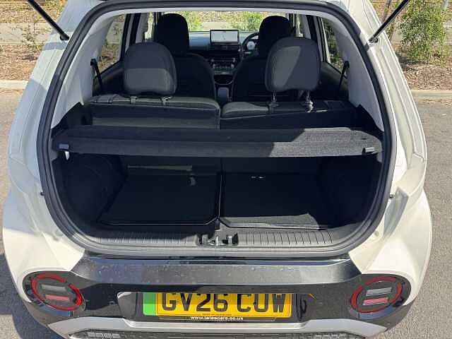 Hyundai INSTER 85kW 02 49kWh 5dr Auto Beige
