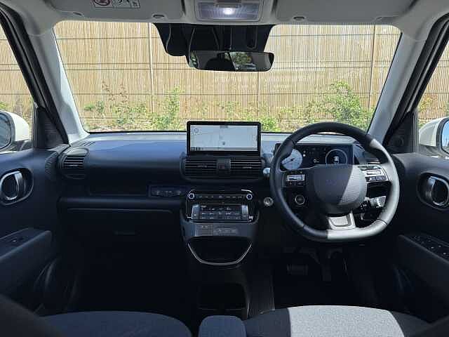 Hyundai INSTER 85kW 02 49kWh 5dr Auto Beige