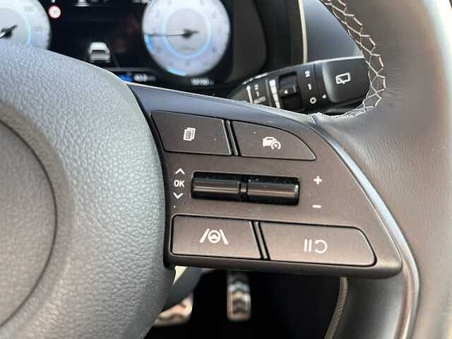 Hyundai BAYON 1.0 TGDi Ultimate 5dr DCT White