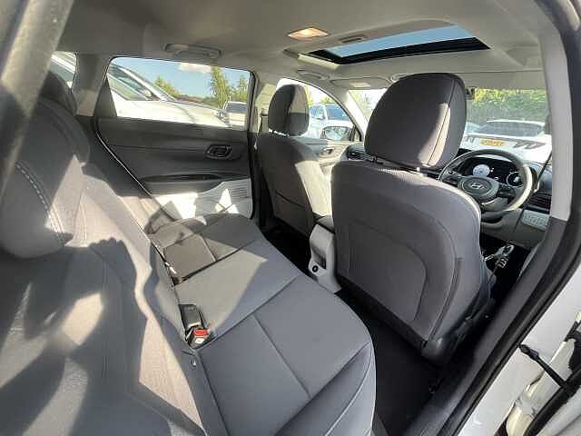 Hyundai BAYON 1.0 TGDi Ultimate 5dr DCT White