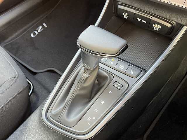 Hyundai i20 1.0T GDi Premium 5dr DCT