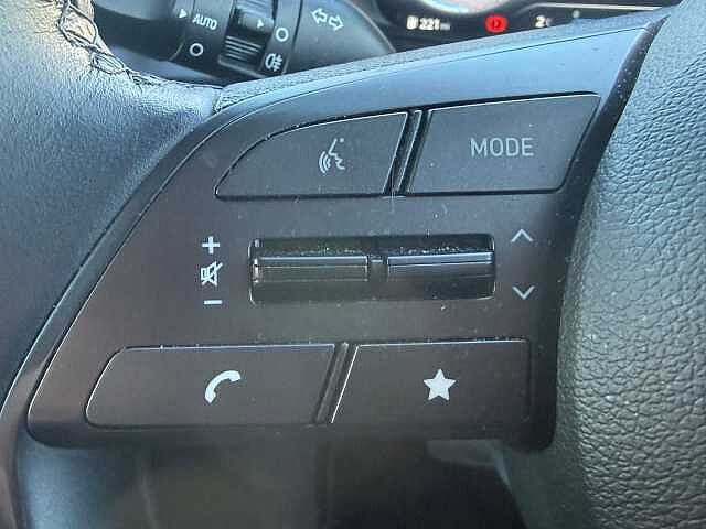 Hyundai i20 1.0T GDi Premium 5dr DCT