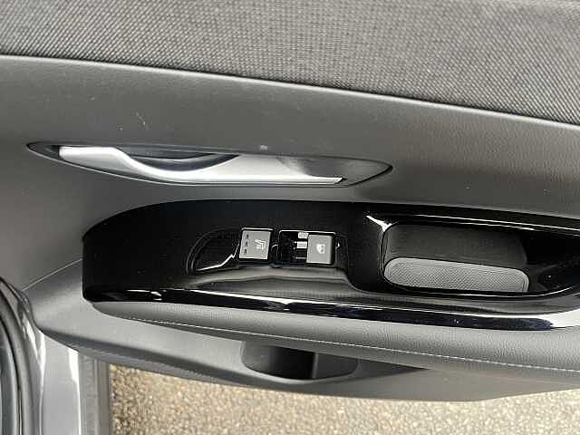 Hyundai TUCSON 1.6T Premium 5dr