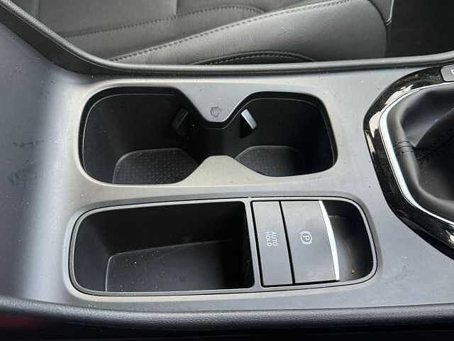 Hyundai TUCSON 1.6T Premium 5dr