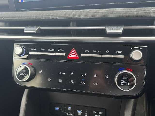 Hyundai TUCSON 1.6T Premium 5dr