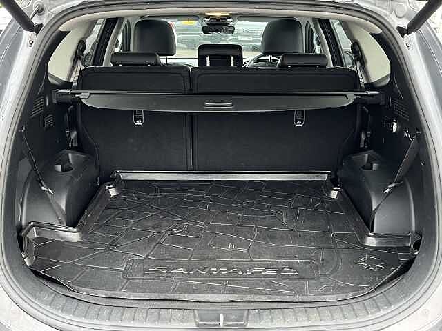 Hyundai SANTA FE 1.6 TGDi Hybrid Ultimate 5dr 4WD Auto Grey