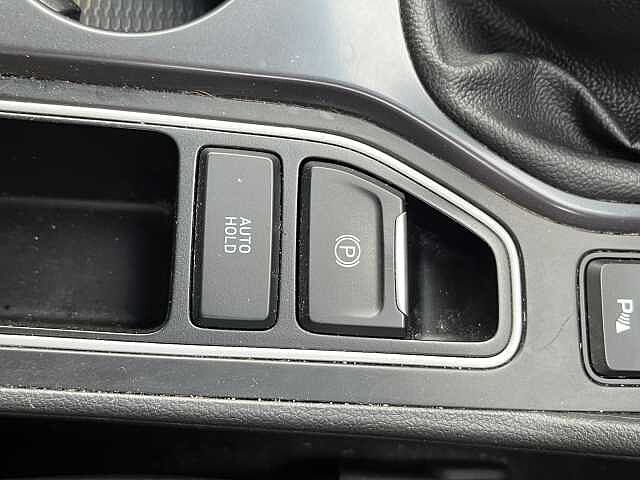 Hyundai TUCSON 1.6 CRDi 48V MHD 136 N Line 5dr 2WD