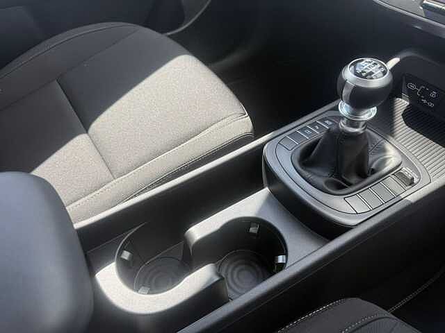 Hyundai KONA 1.0T 100 Advance 5dr