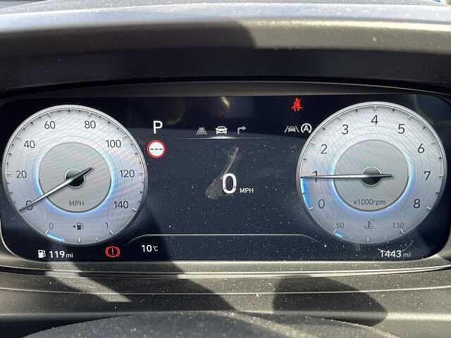 Hyundai BAYON 1.0 TGDi [90] Tech Line 5dr DCT Black