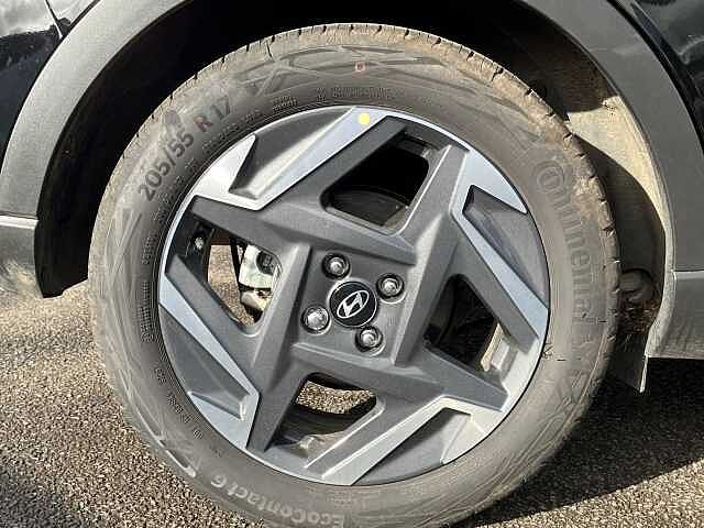 Hyundai BAYON 1.0 TGDi [90] Tech Line 5dr DCT Black