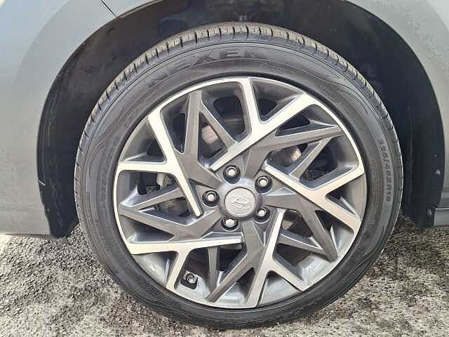 Hyundai KONA 1.6 GDi Hybrid Premium 5dr DCT Blue