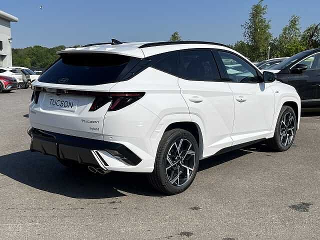 Hyundai TUCSON 1.6T 239 Hybrid N Line 5dr Auto White