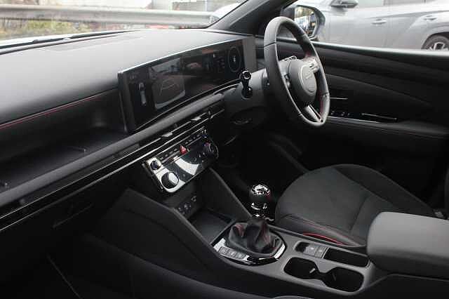 Hyundai TUCSON 1.6T N Line 5dr White