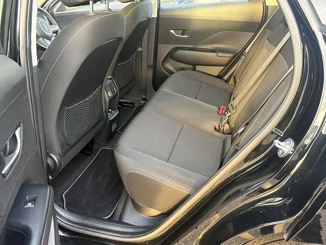 Hyundai KONA 65.4kWh Advance Auto 5dr Black