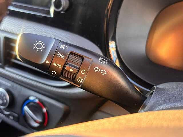 Hyundai i10 1.0 Advance Euro 6 (s/s) 5dr